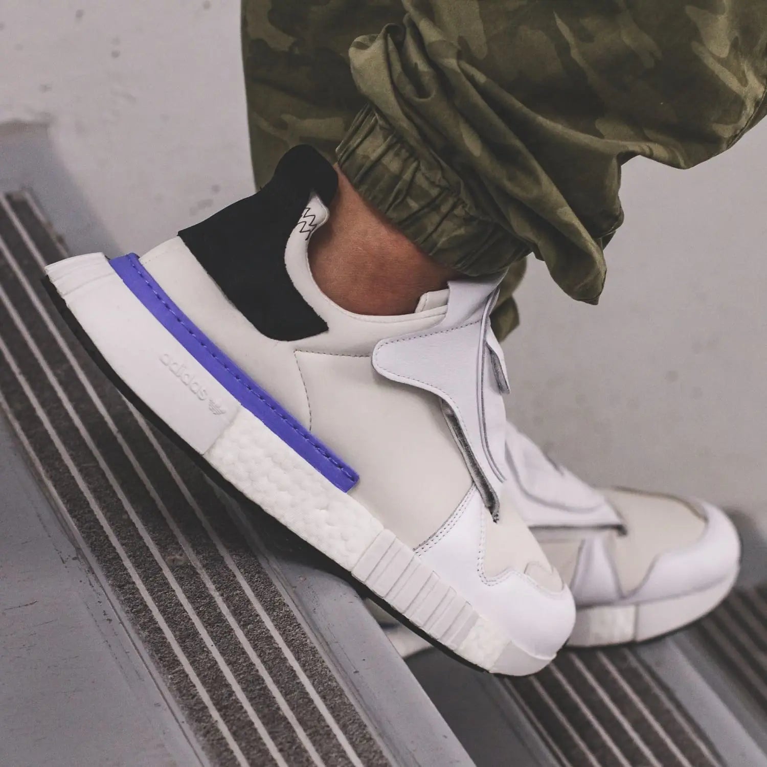 Adidas Originals FuturePacer Boost Men Grey White Black AQ0907 Solestop