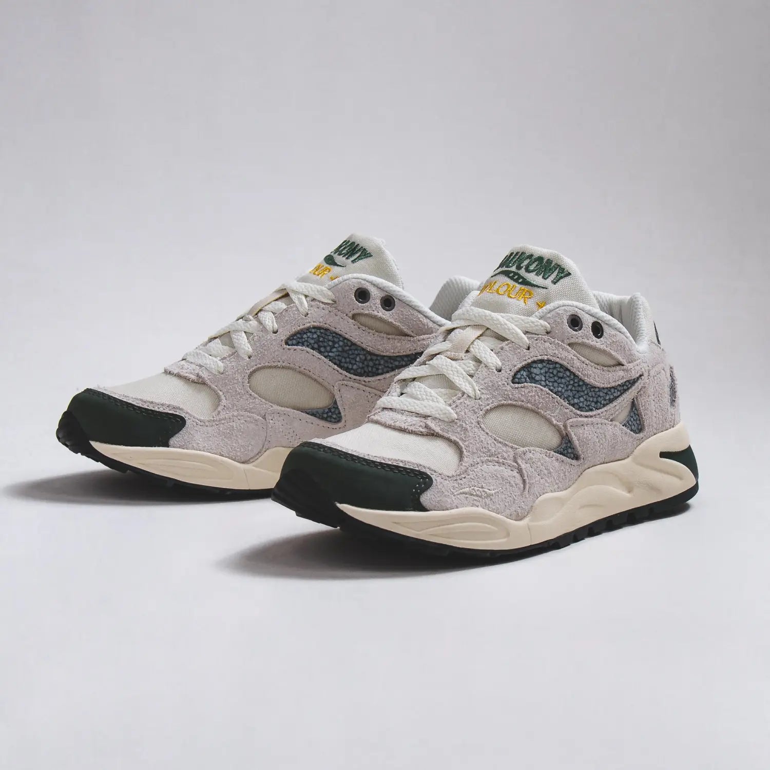 Saucony arctic top