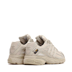 Adidas Men Adistar Cushion GORE-TEX Putty Grey IG6928 - FOOTWEAR - Canada