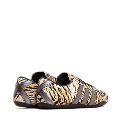 Adidas Women Tokyo Off White Core Black KI4173 - FOOTWEAR - Canada