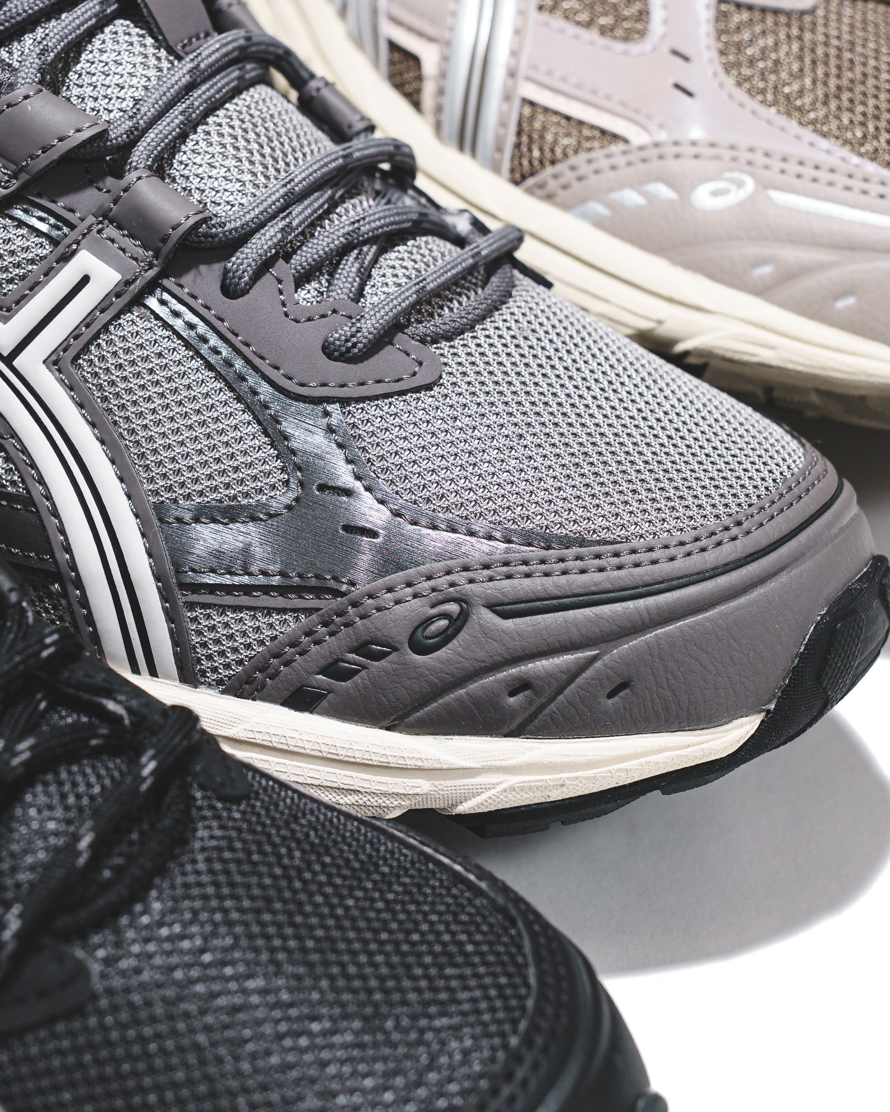 Asics Men Gel-Nunobiki Clay Grey Grpahite Grey 1203A536-022 - FOOTWEAR - Canada