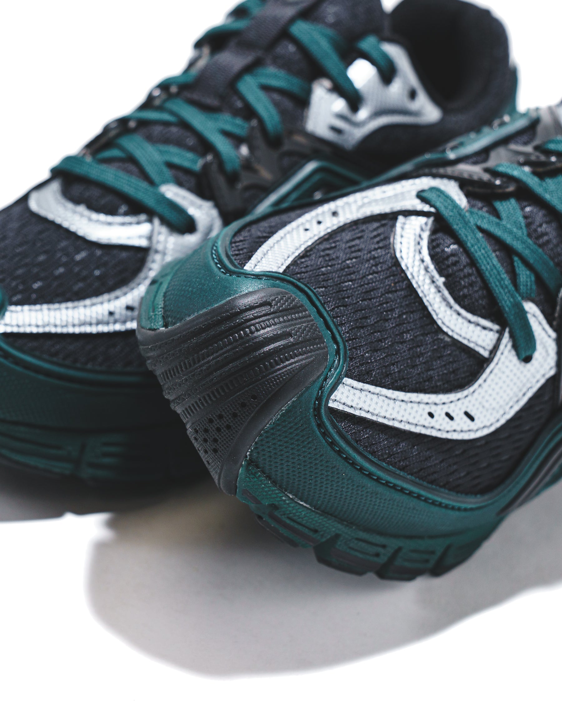 Go to ACCESSORIES - FOOTWEAR - Canada