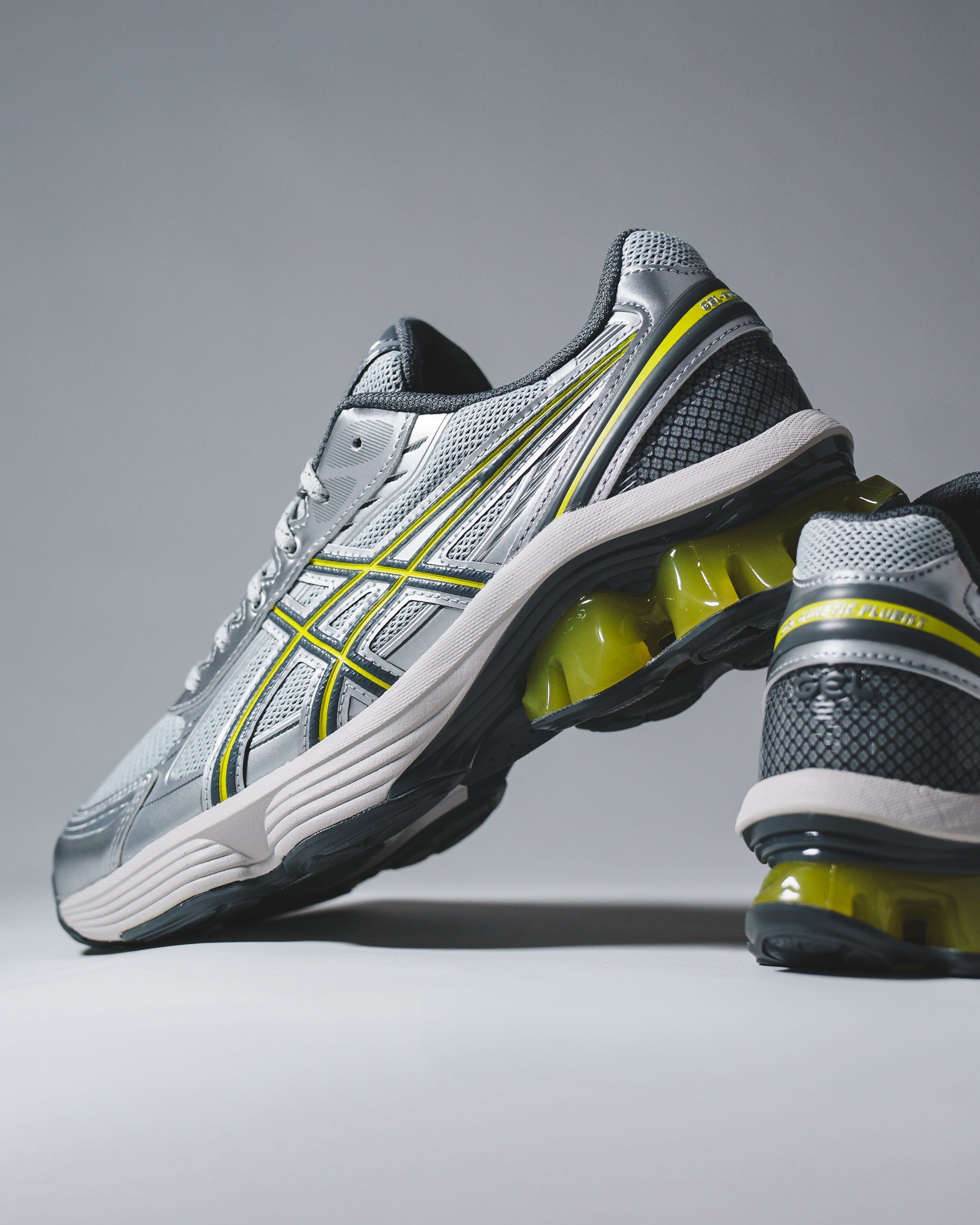 Asics Unisex Gel-Kinetic Fluent Glacier Grey Steel Grey 1203A591-020 - FOOTWEAR - Canada