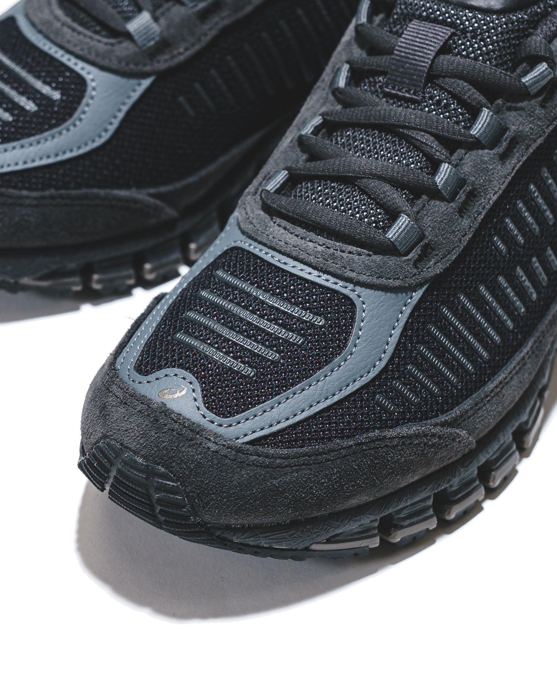 Asics Unisex Gel-Quantum 360 I AMP Black Graphite Grey 1203A731-001 - FOOTWEAR - Canada