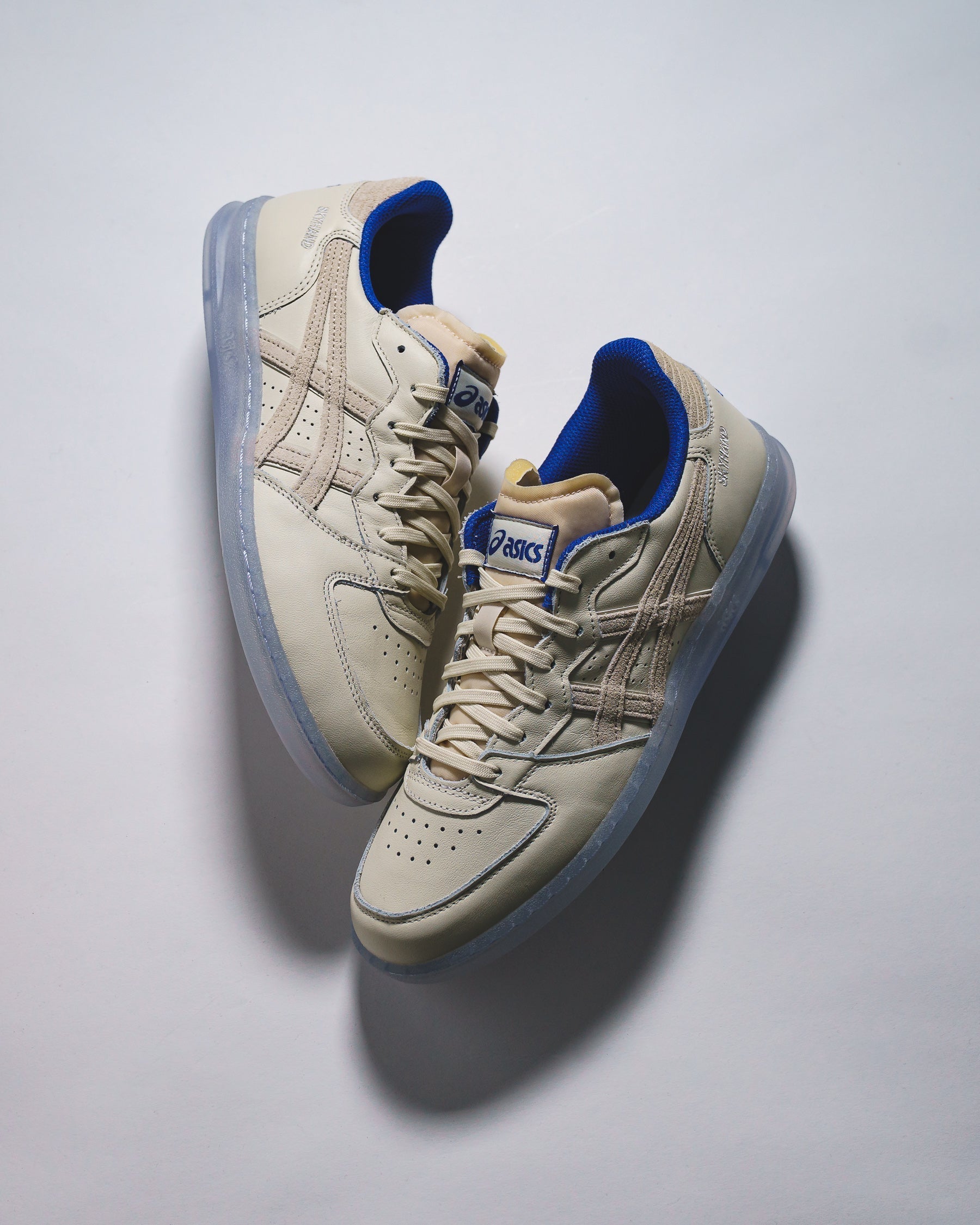 Asics Unisex Skyhand OG Pale Oak Vanilla 1203A613-200 - FOOTWEAR - Canada