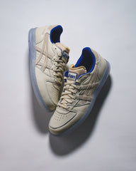 Asics Unisex Skyhand OG Pale Oak Vanilla 1203A613-200 - FOOTWEAR - Canada