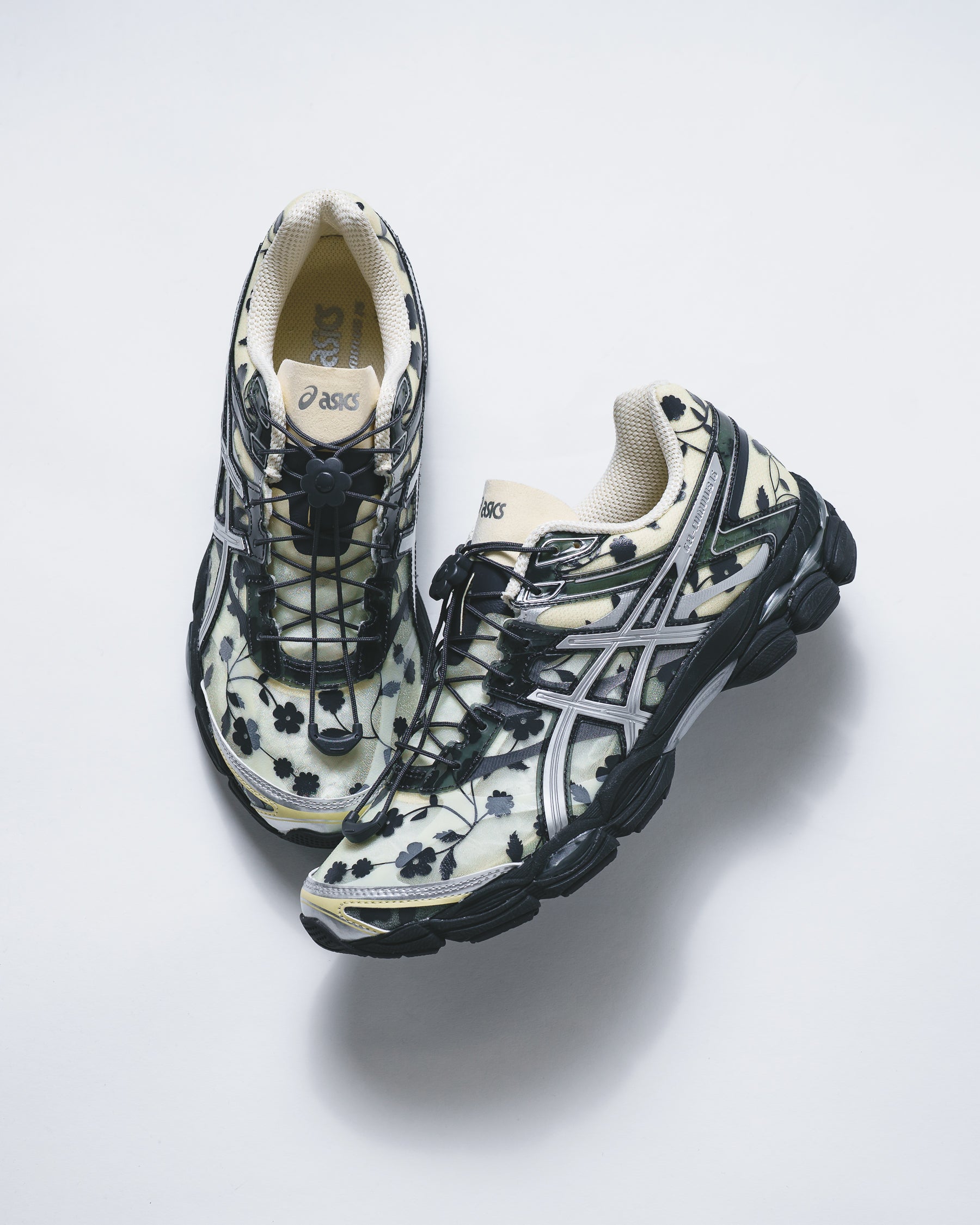 Asics x Cecilie Bahnsen Unisex Gel-Cumulus 16 Ivory Black 1203A762-750 - FOOTWEAR - Canada