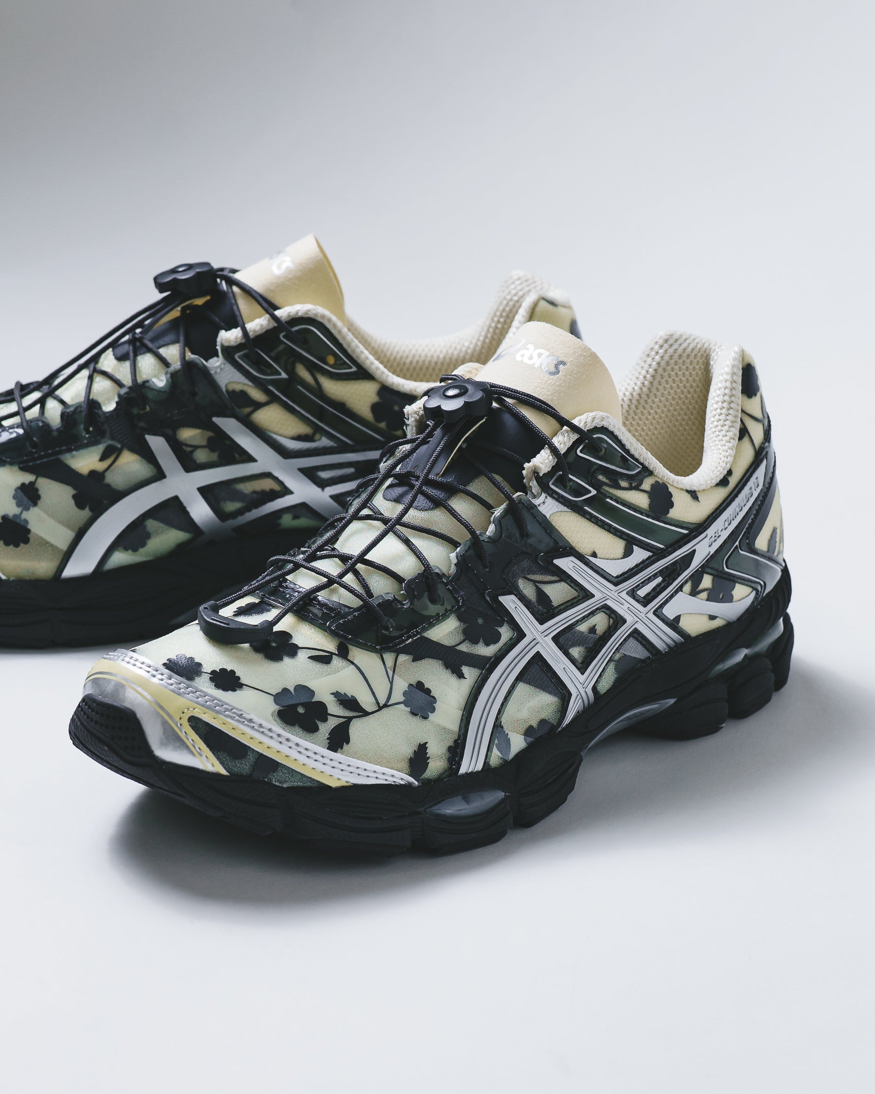 Asics x Cecilie Bahnsen Unisex Gel-Cumulus 16 Ivory Black 1203A762-750 - FOOTWEAR - Canada