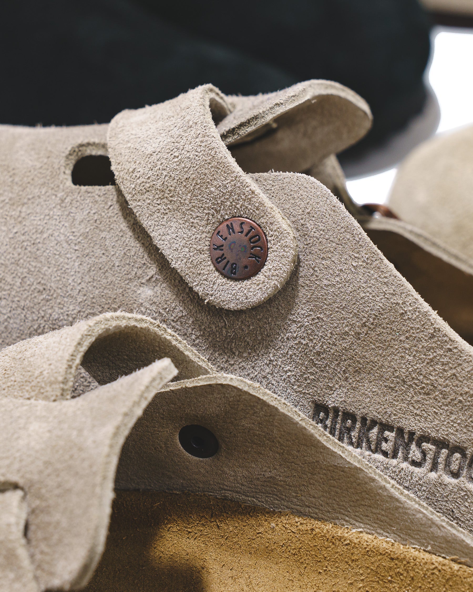 Birkenstock Men Boston Soft Footbed Taupe 560771 - FOOTWEAR - Canada