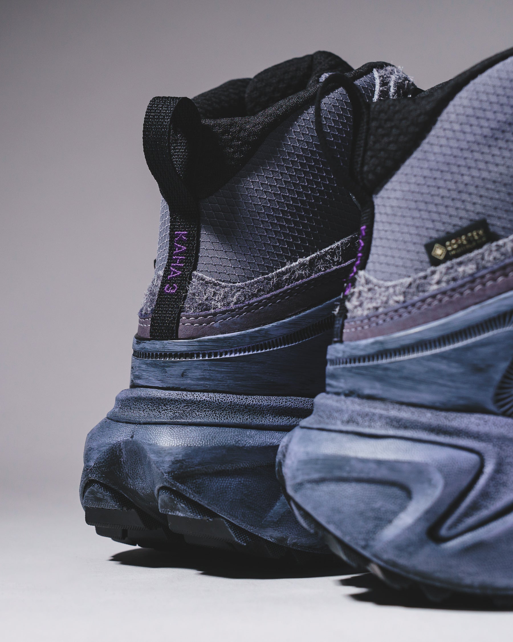 Hoka One One Unisex Kaha 3 GTX TP Grey Skies Lilac Hydrangea 1168950-GHY - FOOTWEAR - Canada