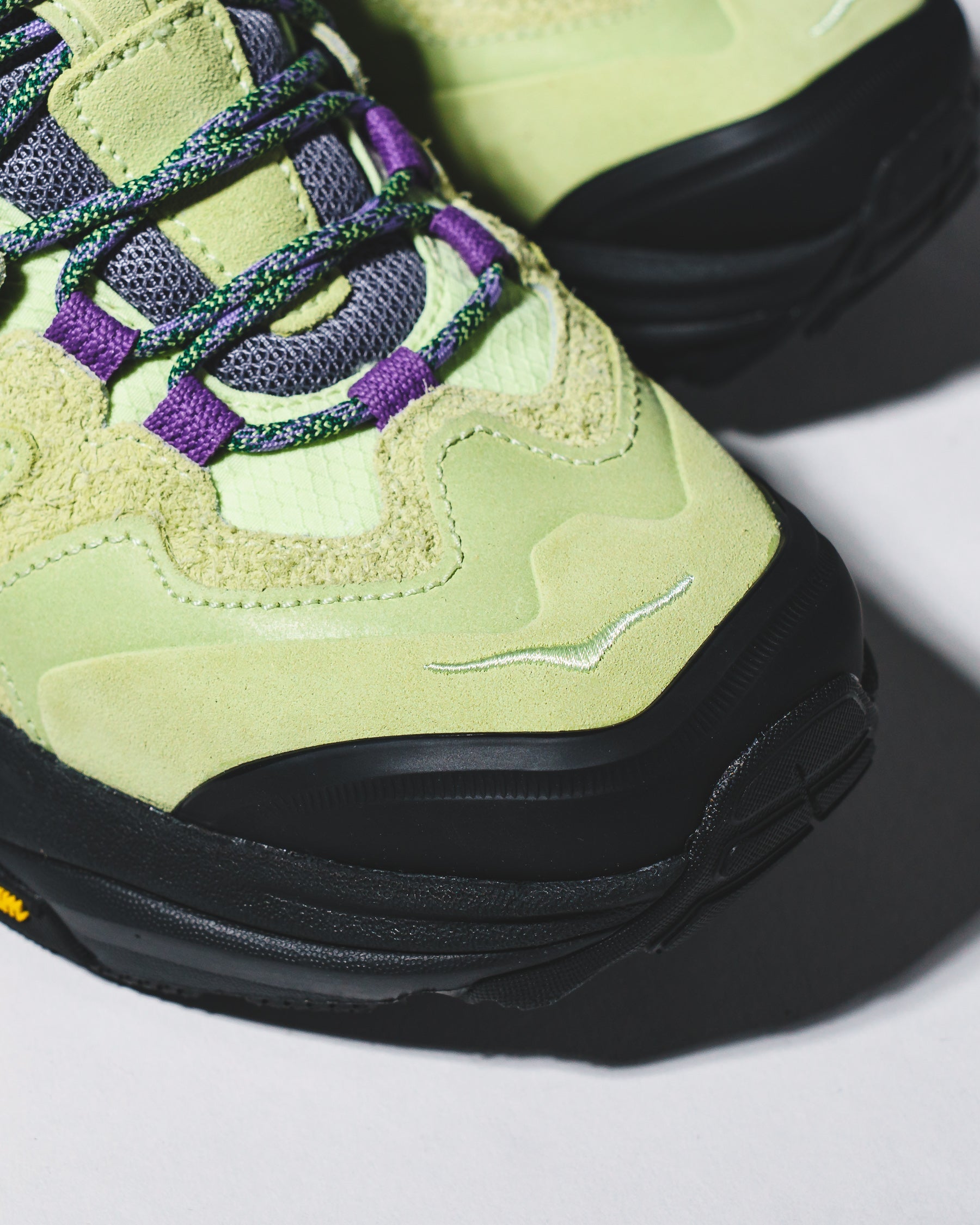 Hoka One One Unisex Kaha 3 Low GTX TP Honeydew Black 1168951-HWB - FOOTWEAR - Canada