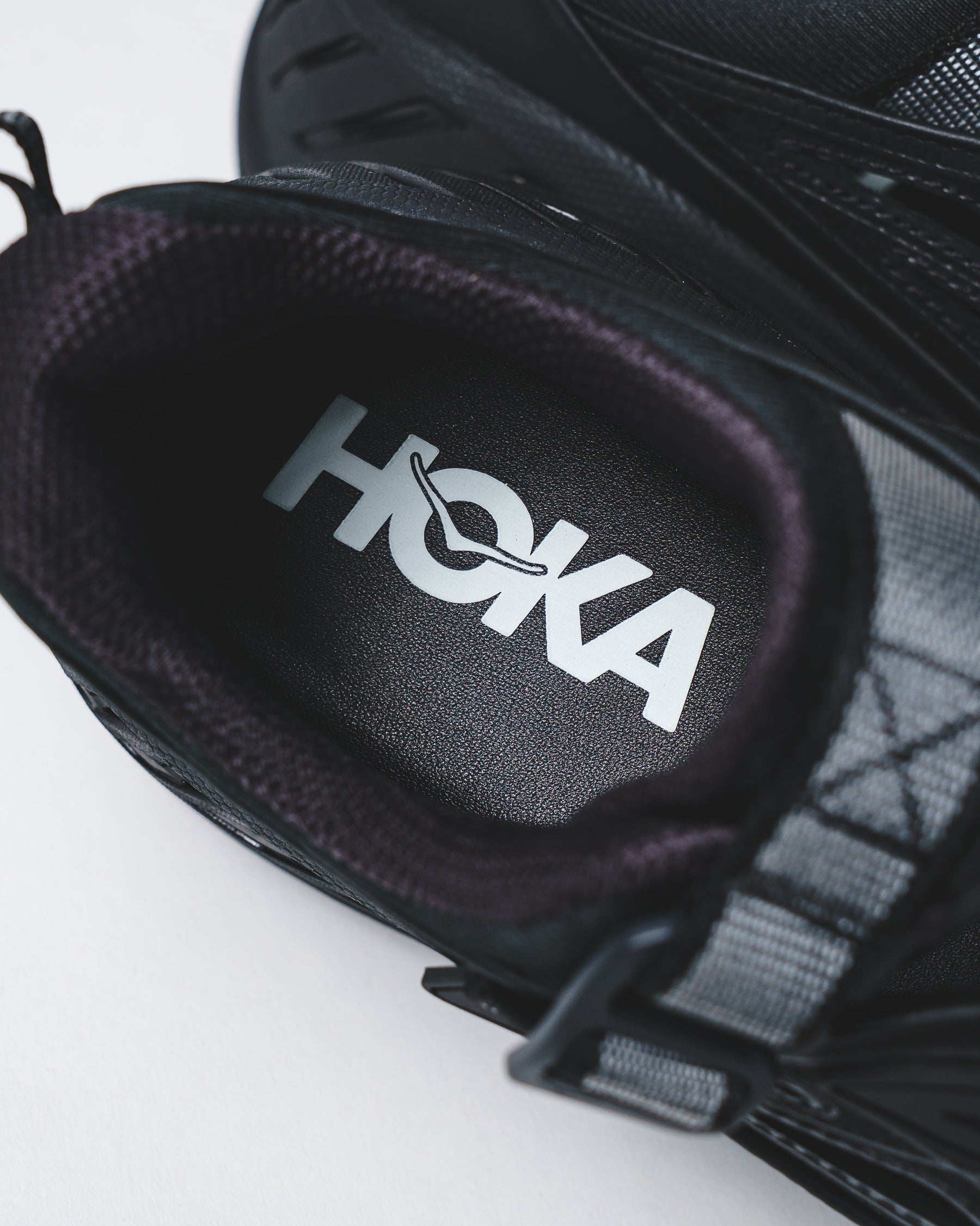 Hoka One One Unisex Stinson Breeze Black Carbon Black 1174450-BBNB - FOOTWEAR - Canada