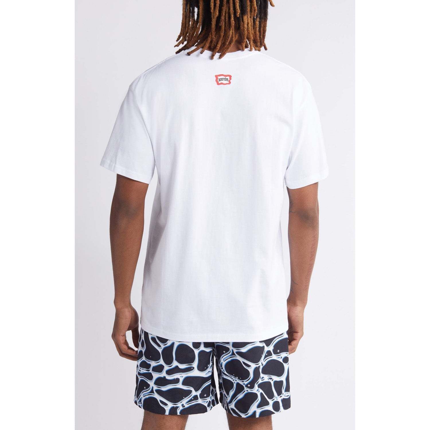 Go to SALE - T-SHIRTS - Canada