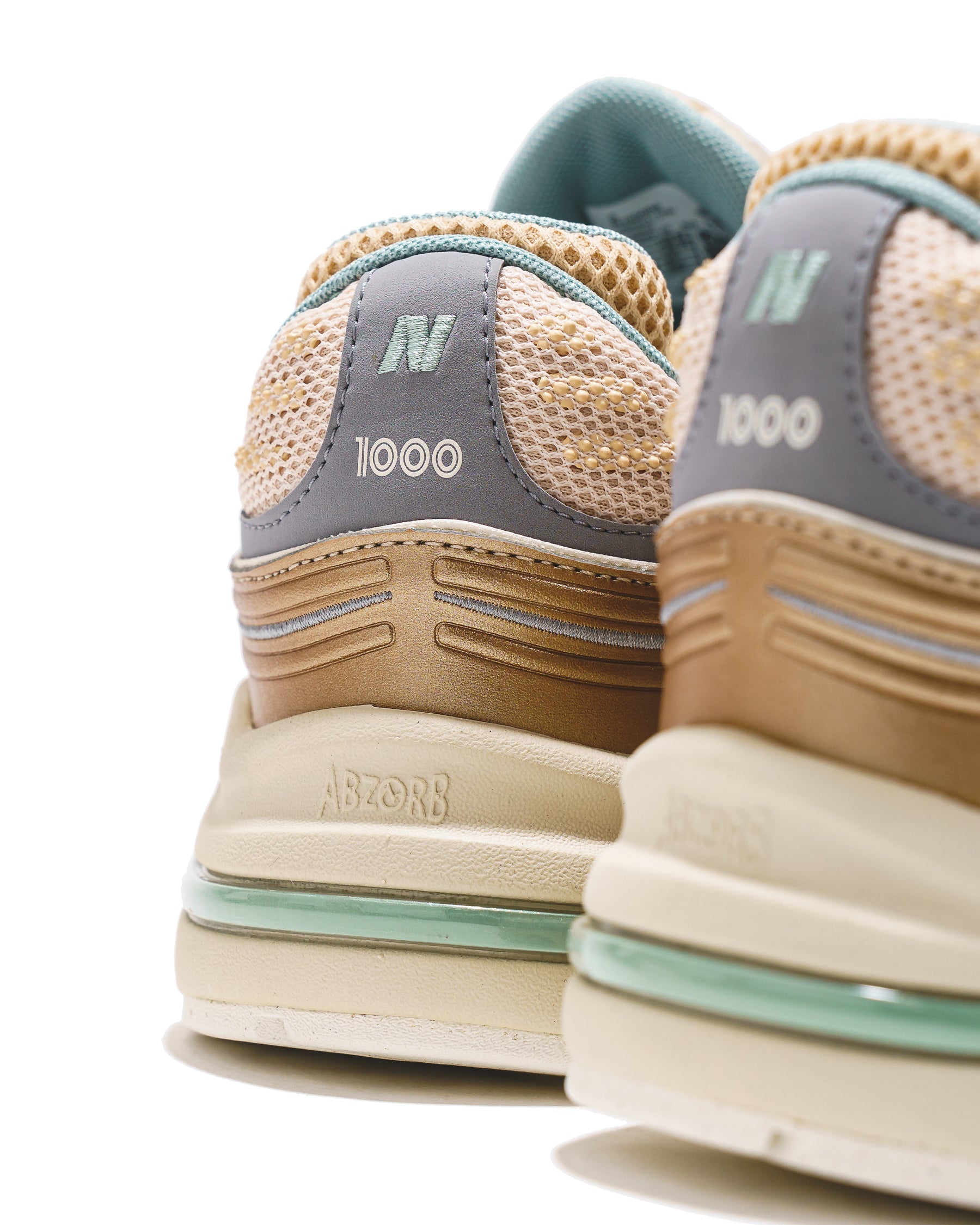 New Balance Men 1000D Desert Clay Bisque M1000DG - FOOTWEAR - Canada