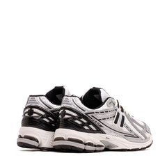 New Balance Men 1906R Silver Metallic M1906RER - FOOTWEAR - Canada
