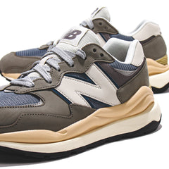New Balance Men 57/40 Vetiver M5740LLG - FOOTWEAR - Canada