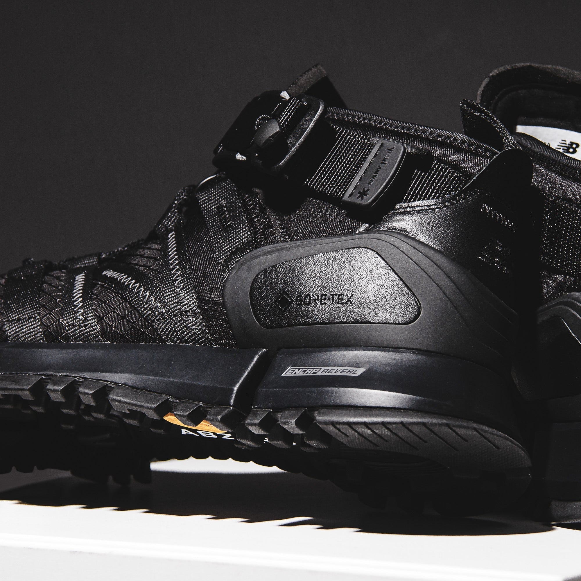 New Balance Men R-C4 x Snow Peak Black MSRC4GSA - FOOTWEAR - Canada