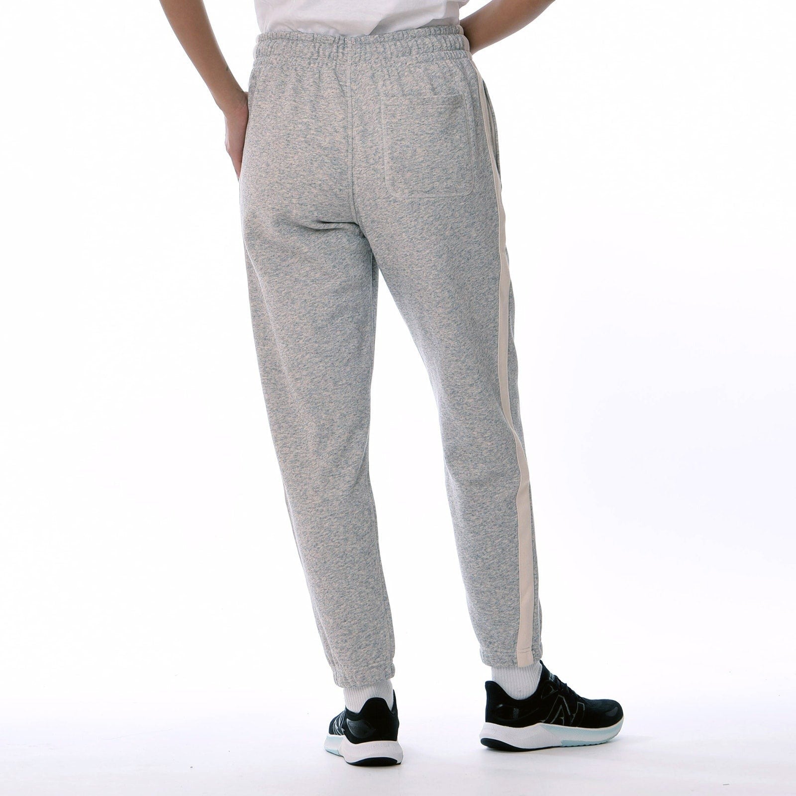 New Balance Uni-ssentials Undyed French Terry Sweatpant SPINNEXG UP31553-SXY - T-SHIRTS - Canada