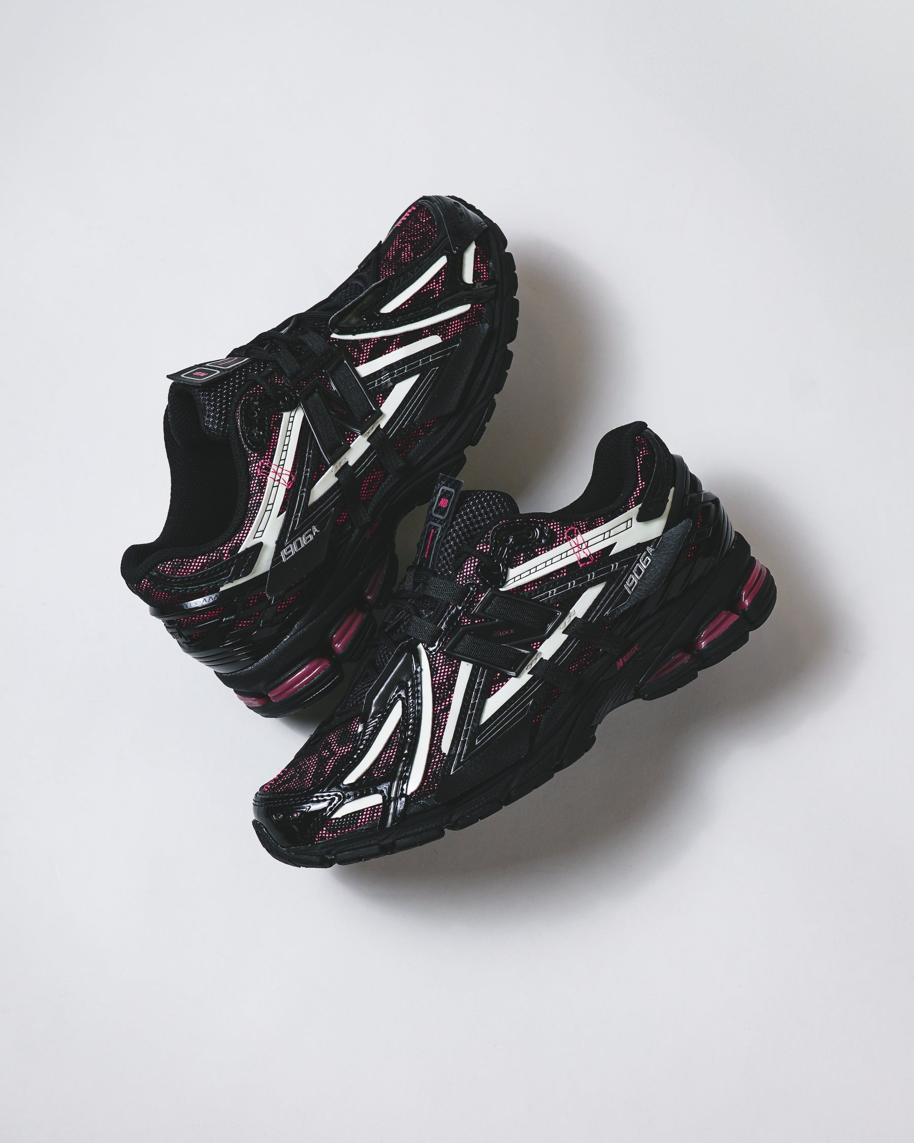 New Balance Unisex 1906A Black Dragon Berry U1906AD - FOOTWEAR - Canada