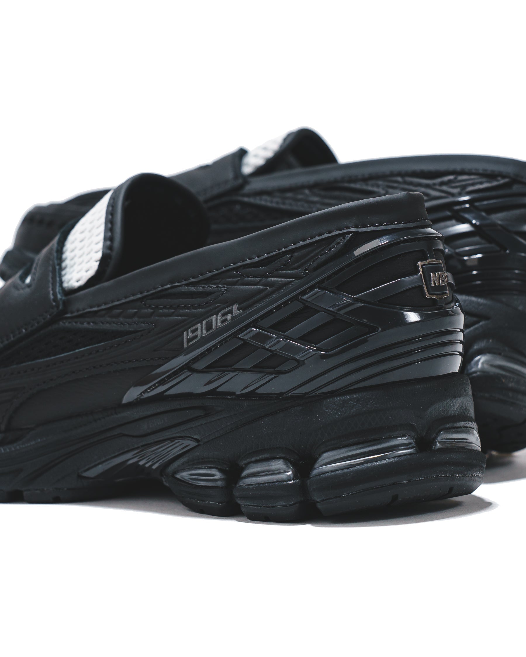 New Balance Unisex 1906L Black Angora U19068G9 - FOOTWEAR - Canada