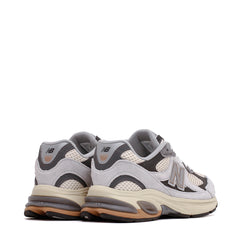 New Balance Unisex 2010 Cream Grey U2010TTO - FOOTWEAR - Canada