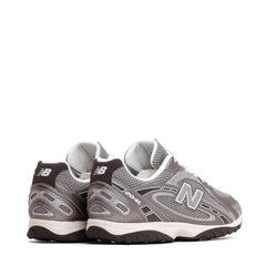 New Balance Unisex 204L Dark Silver Metallic U204L1KP - FOOTWEAR - Canada