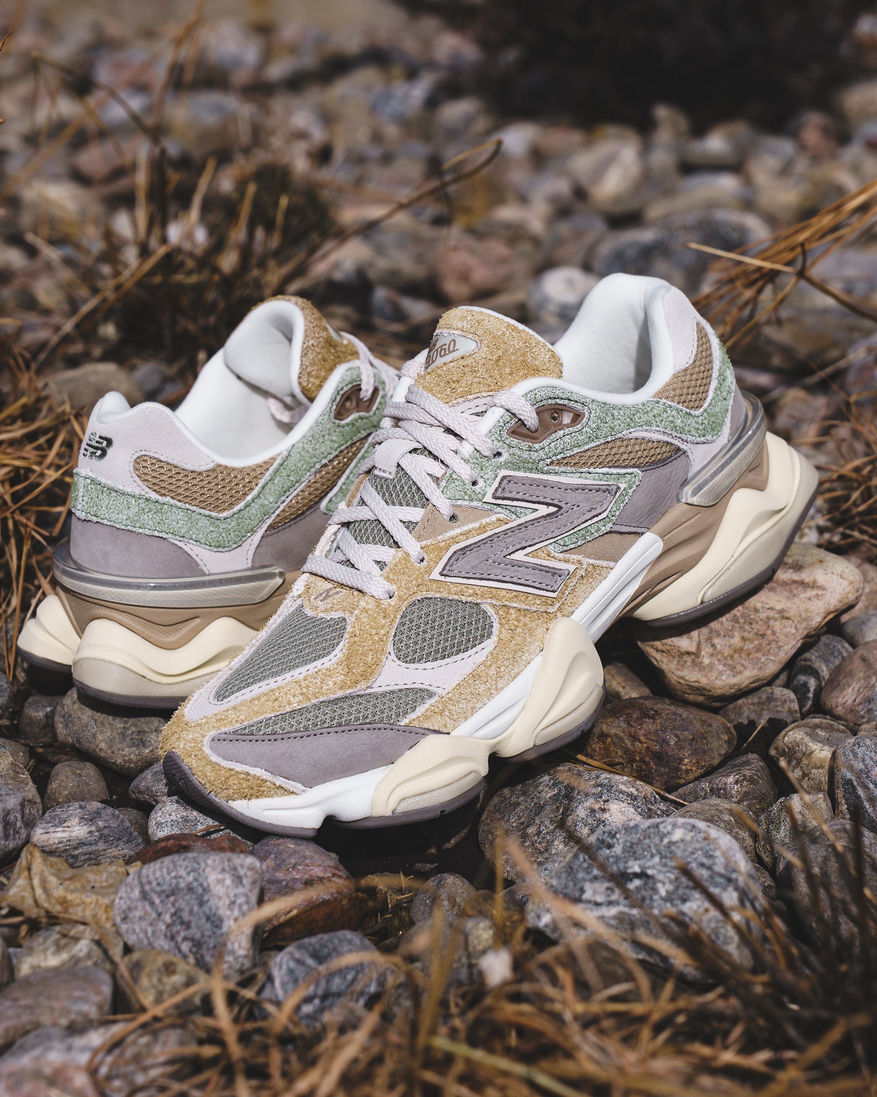 New Balance Unisex 9060 Olivine U9060NTC - FOOTWEAR - Canada