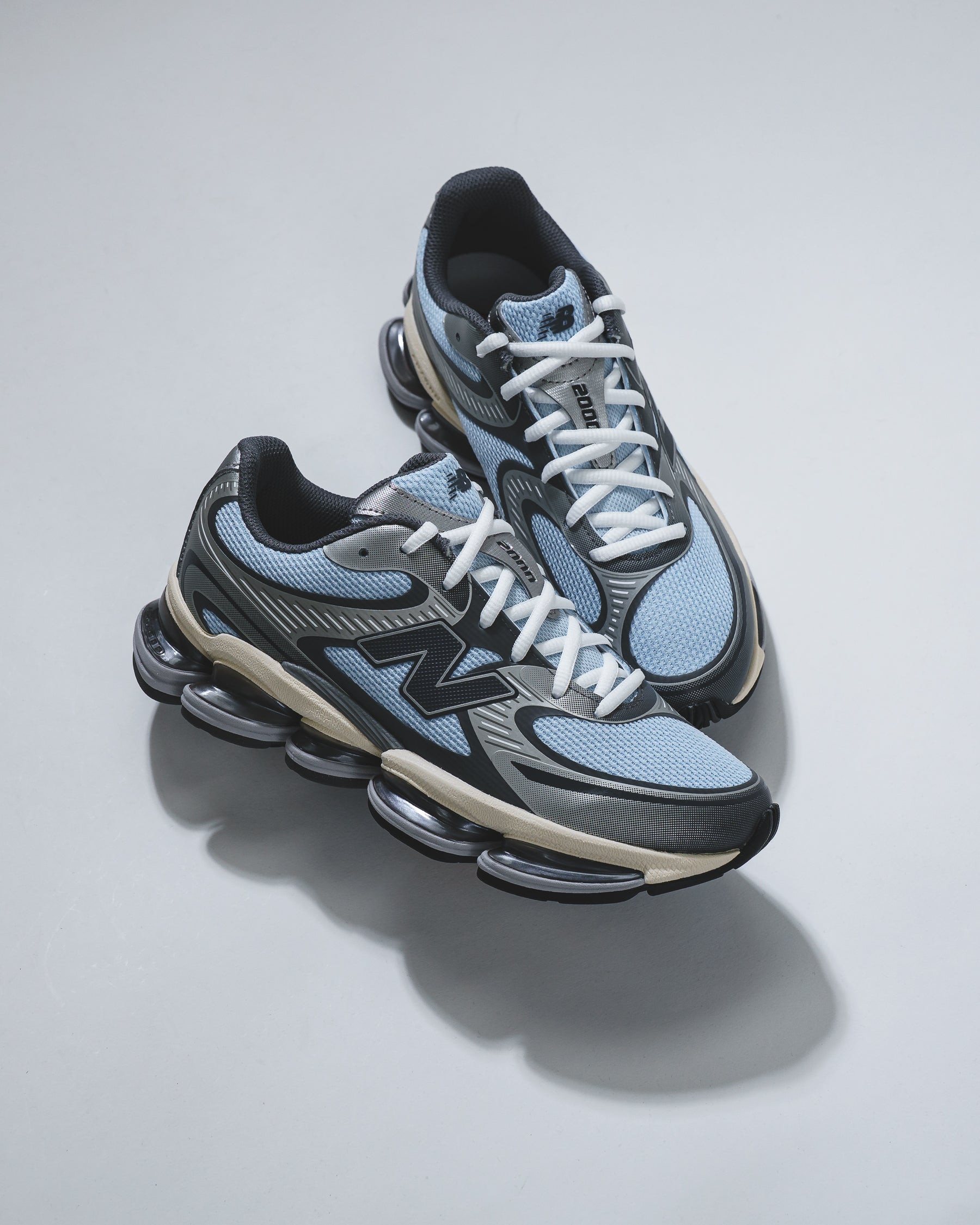 New Balance Unisex Abzorb 2000 Light Chrome Blue Silver Metallic U2000BA FOOTWEAR Canada