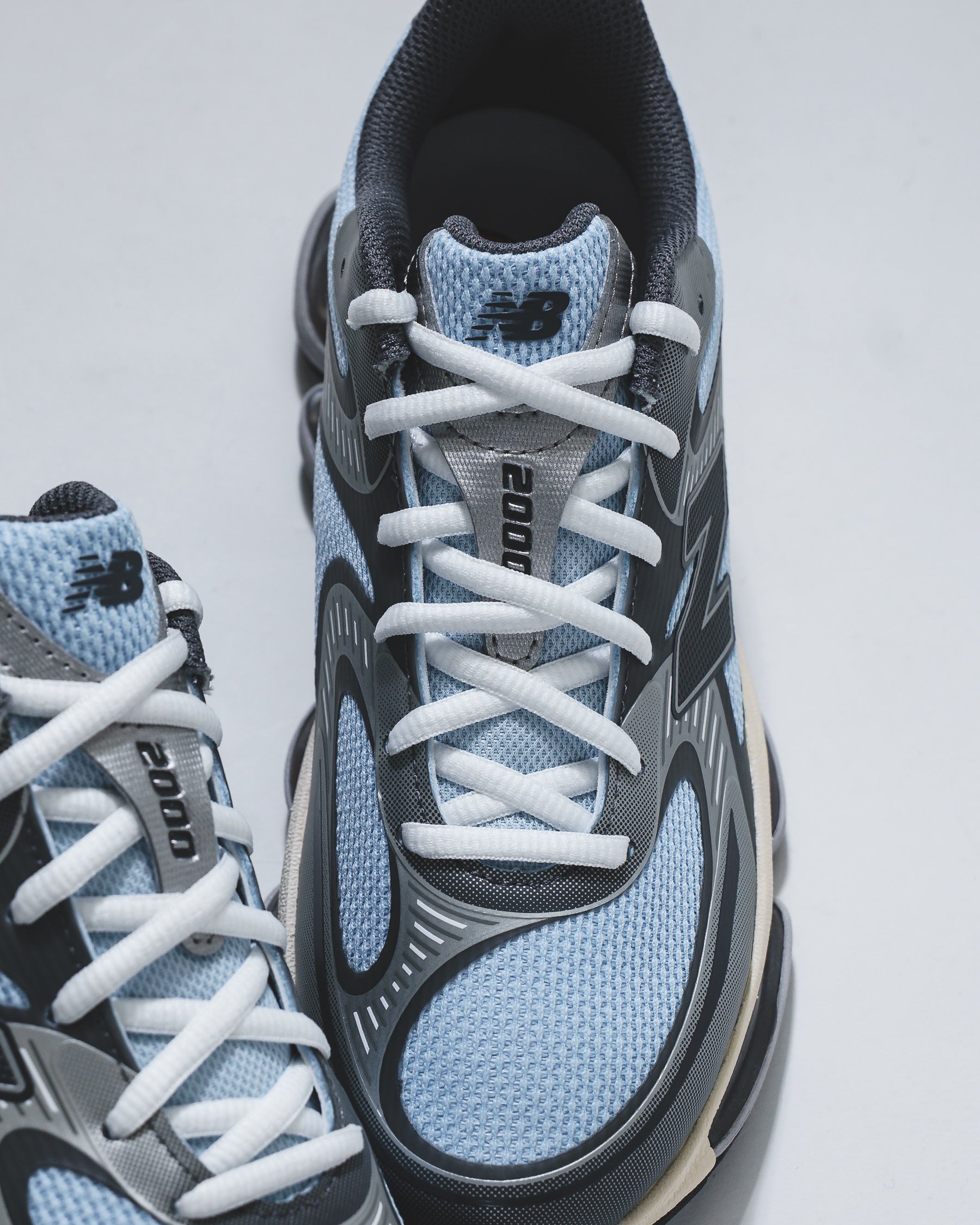 New Balance Unisex Abzorb 2000 Light Chrome Blue Silver Metallic U2000BA FOOTWEAR Canada