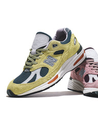 New Balance Unisex Made in UK 991v2 Beechnut Trekking Green U991GT2 - FOOTWEAR - Canada