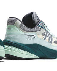 New Balance Unisex Made in USA 990v6 Clay Ash New Spruce U990GT6 - FOOTWEAR - Canada