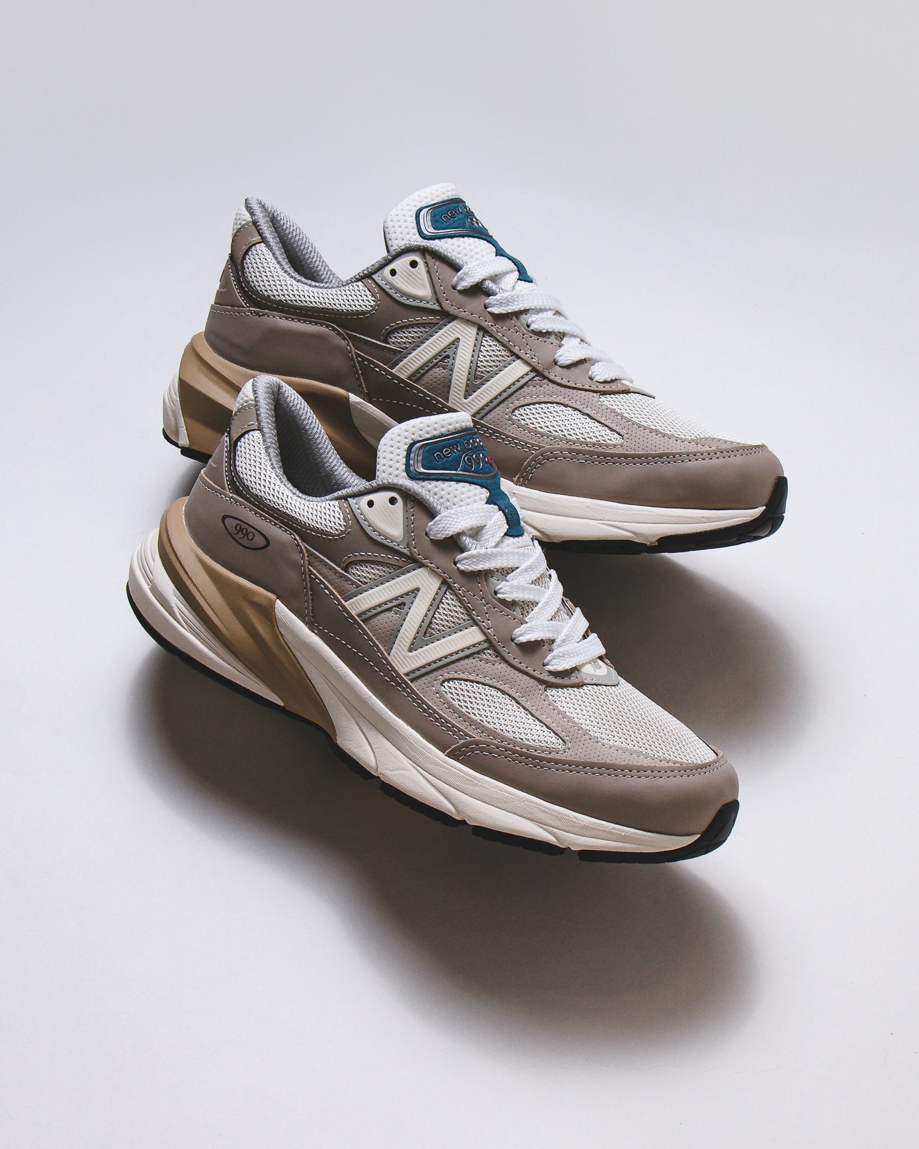 New Balance Unisex Made in USA 990v6 Light Mushroom U990MM6 - FOOTWEAR - Canada