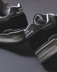 New Balance Unisex Made in USA 997 Black U997BK - FOOTWEAR - Canada