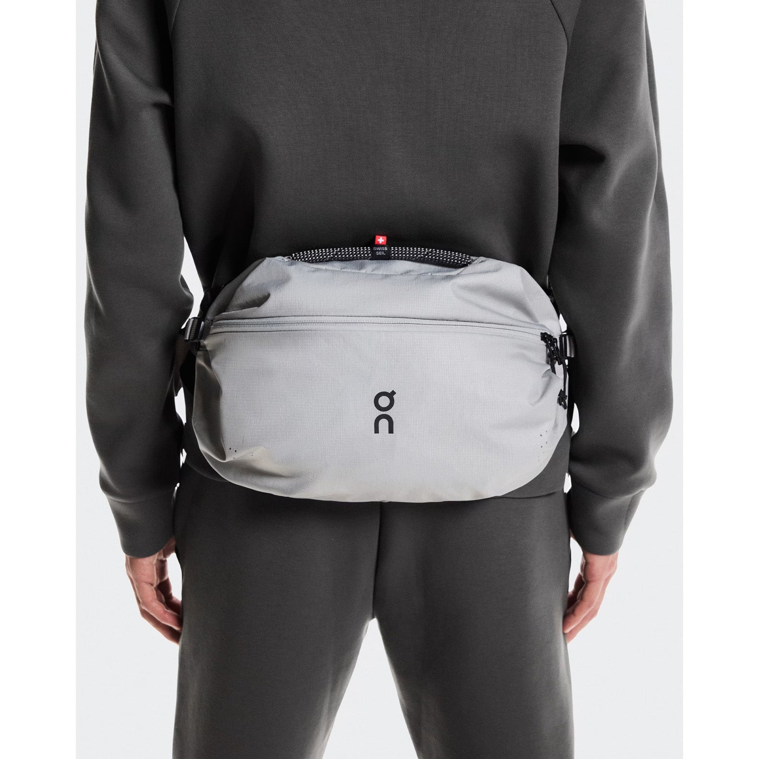 ON Sling Pack 9L Glacier Black - BAGS - Canada