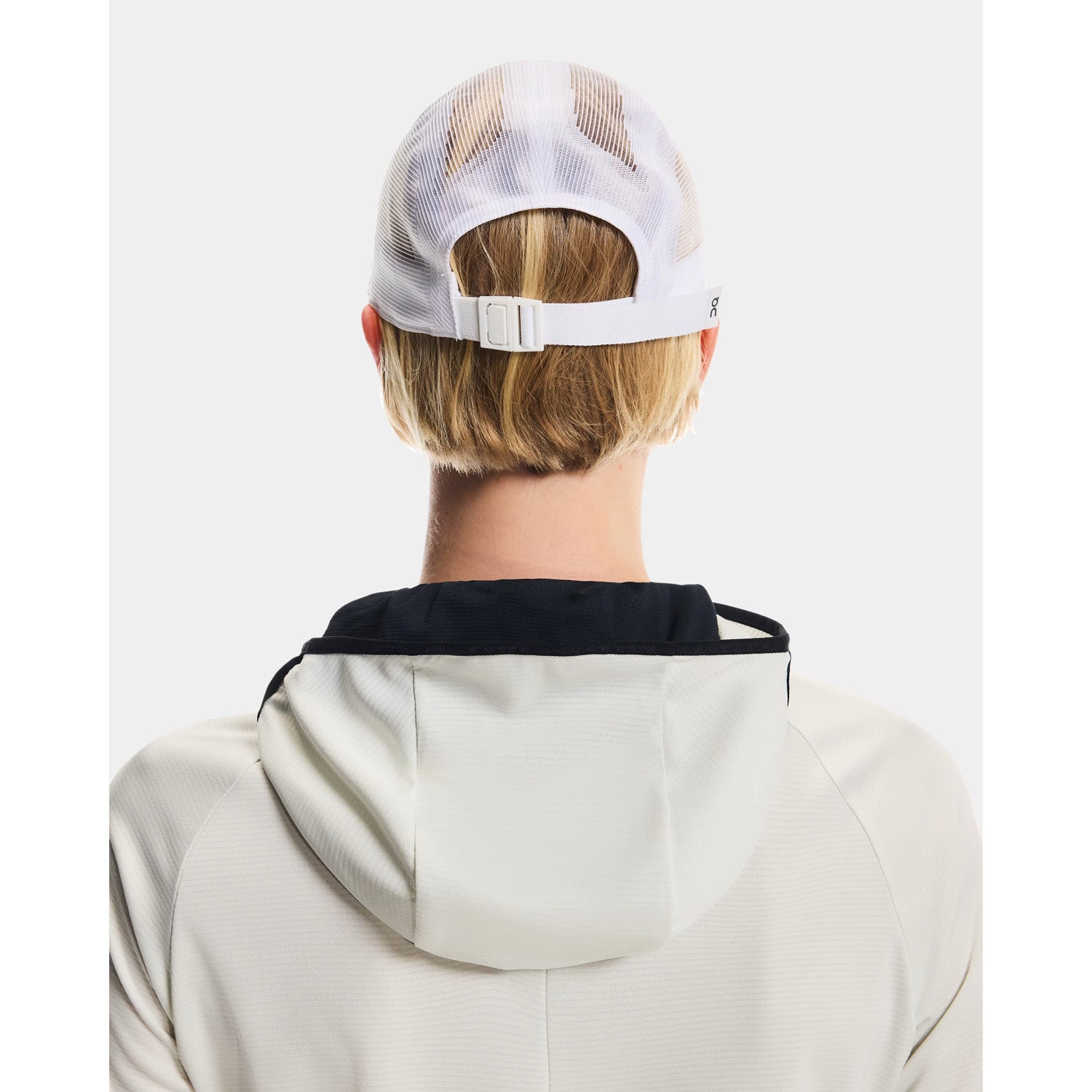 ON Specter Cap White - HEADWEAR - Canada