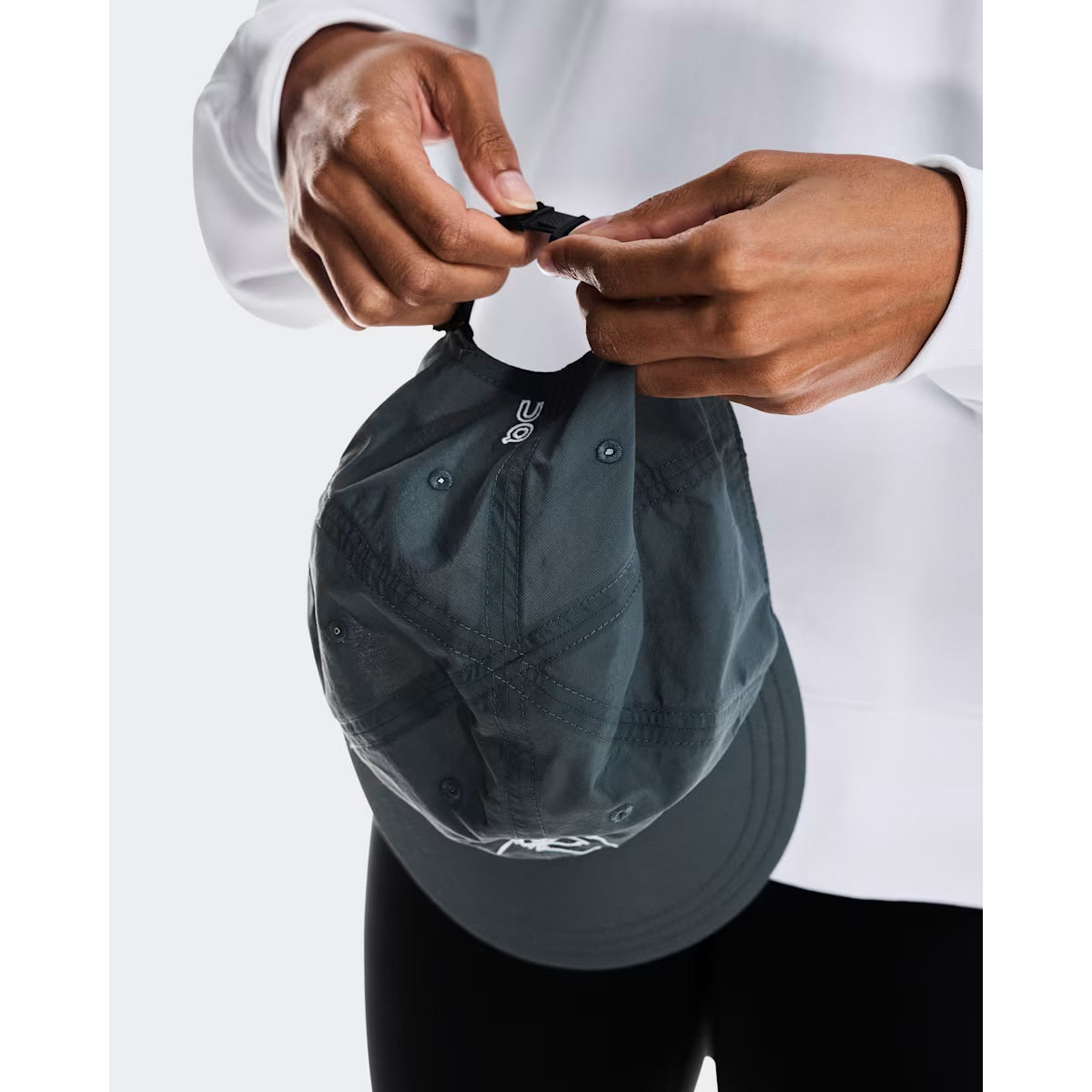 Jeder Kunde hat jederzeit das Recht auf - HEADWEAR - Canada