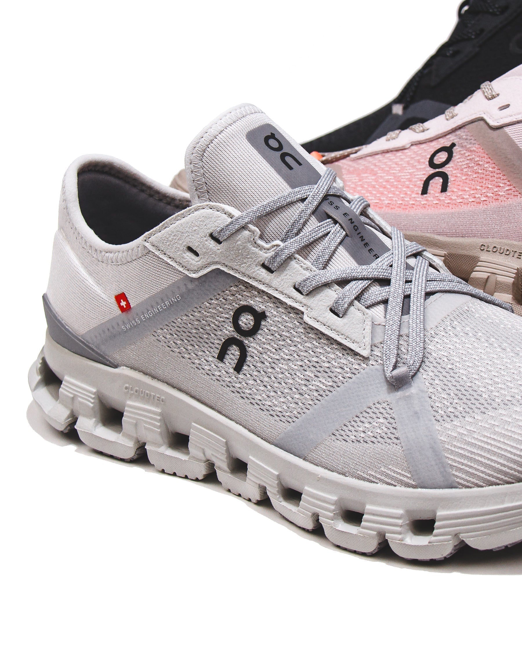 ON Women Cloud X 4 AD Wolf Alloy 3WF10173290 - FOOTWEAR - Canada