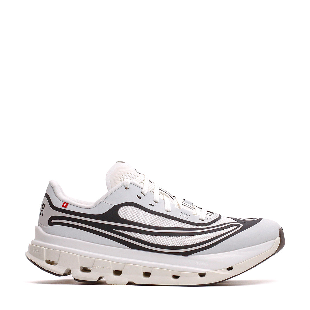 ON Women Cloudflow 5 AD Ivory Black 3WF30440791 - FOOTWEAR - Canada