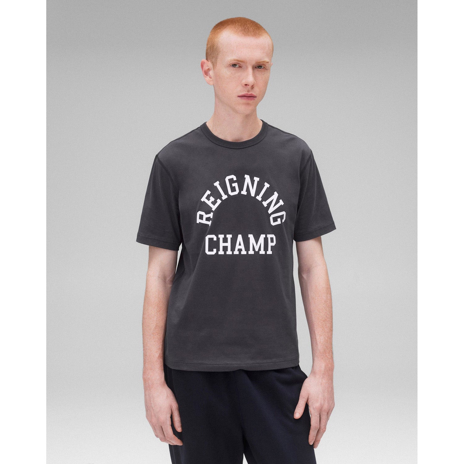 Reigning Champ Men Knit Lightweight Jersey Arch Logo T-Shirt Midnight White - T-SHIRTS - Canada