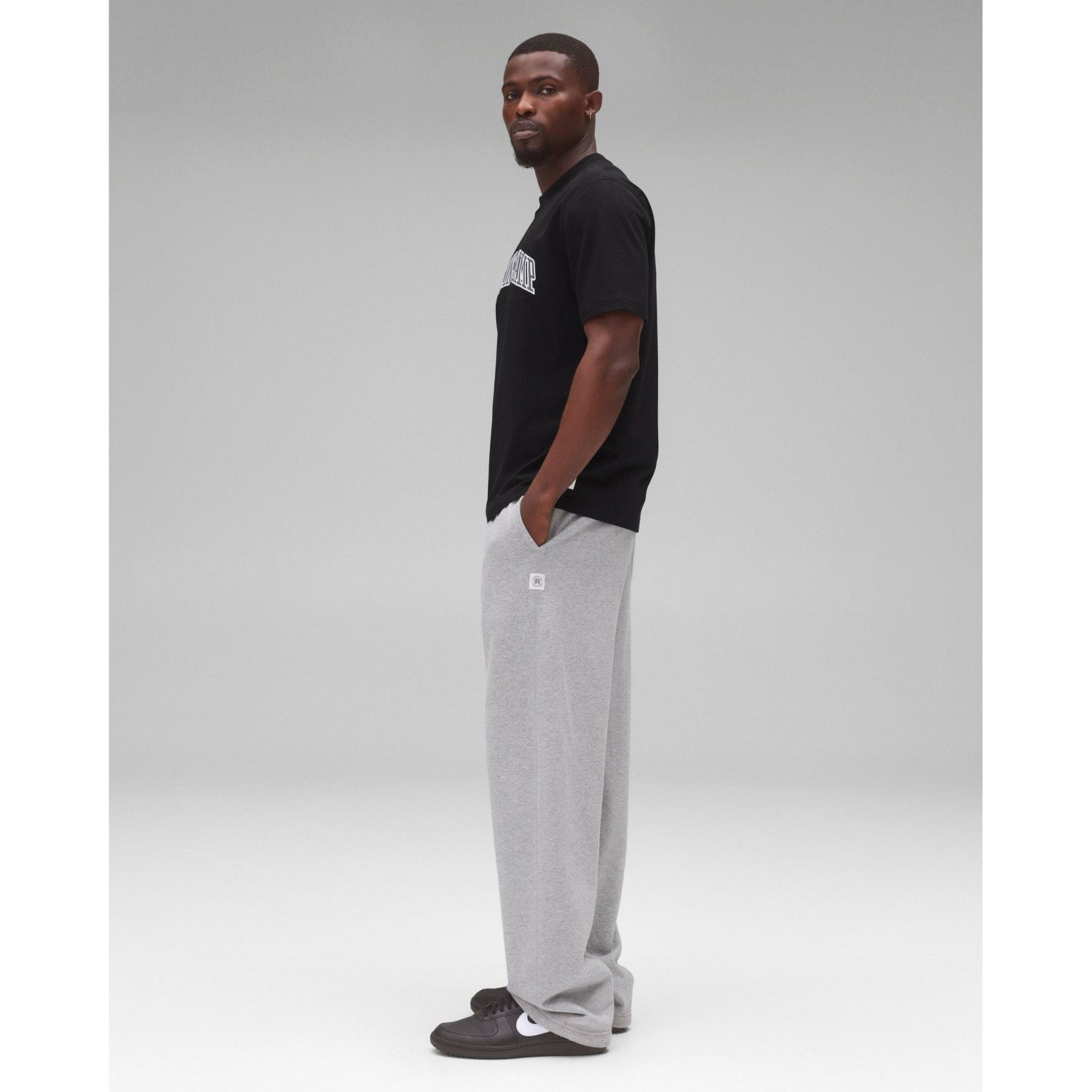 Reigning Champ Men Knit Midweight Jersey Collegiate T-Shirt Black White RC-1548-BLW - T-SHIRTS - Canada