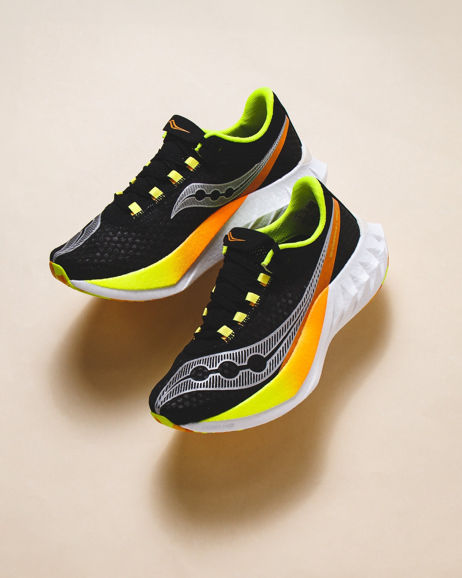 Saucony Men Endorphin Pro 4 Black S20939-343 - FOOTWEAR - Canada