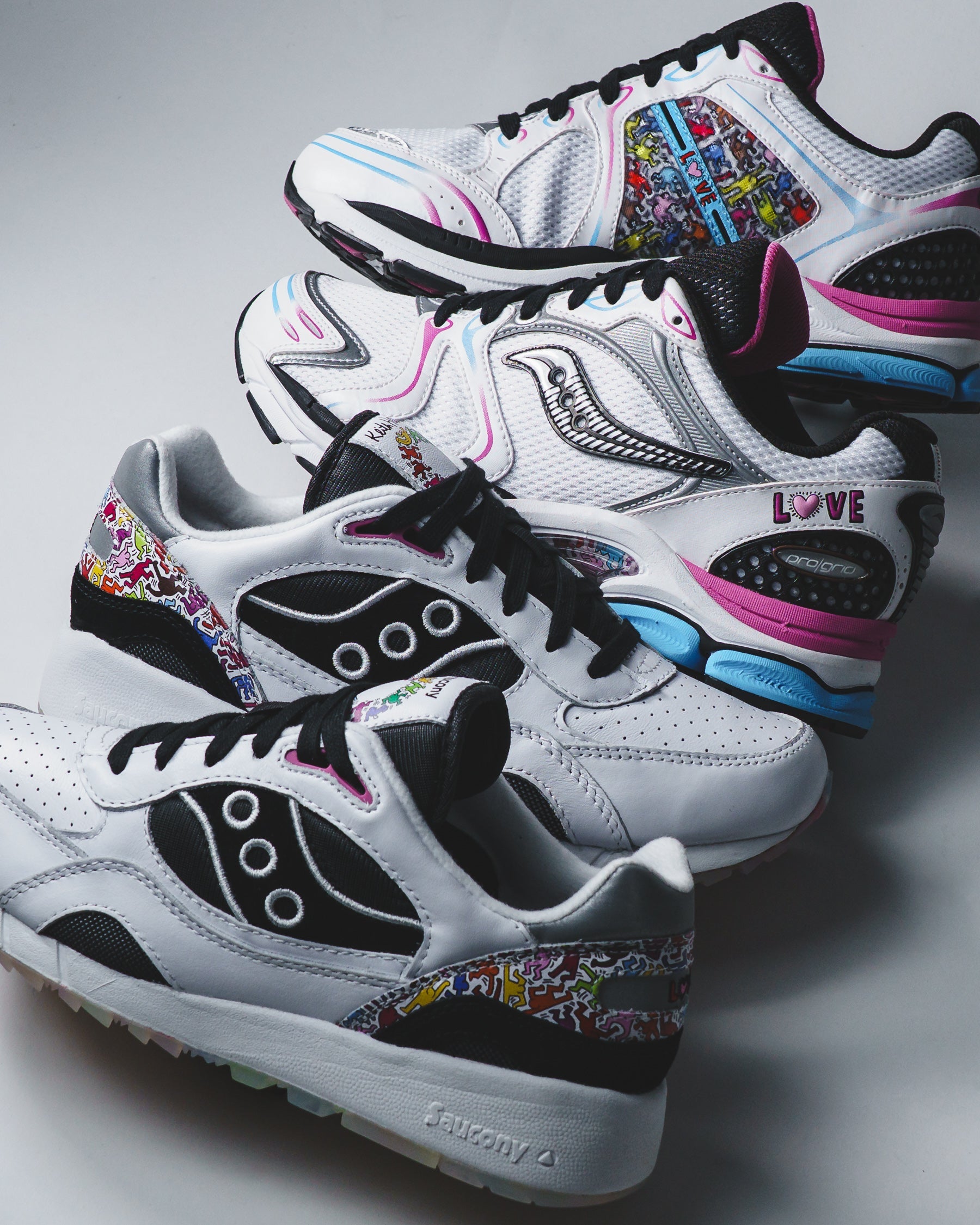 Decrease quantity for Saucony x Keith Haring Men Shadow 6000 White Black S70973-1 - FOOTWEAR - Canada