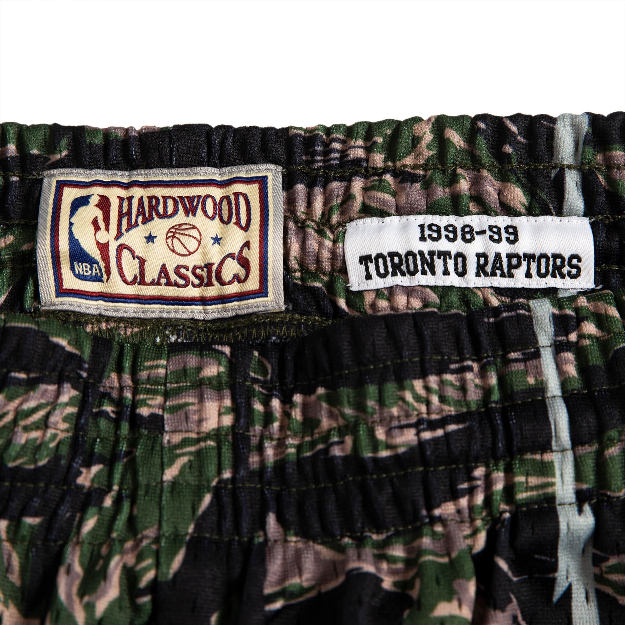 Mitchell & Ness NBA Toronto Raptors Swingman Short Camo SMSH19093TRAC - SHORTS - Canada