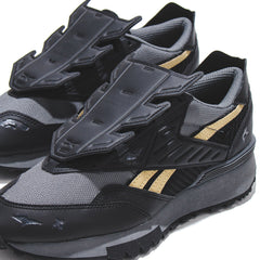 Reebok Classics Men LX 2200 Black Gold HQ4584 - FOOTWEAR - Canada