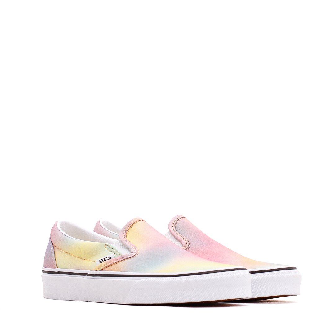 Vans Men UA Classic Slip-On Aura Shift VN0A4U38WGQ - FOOTWEAR - Canada