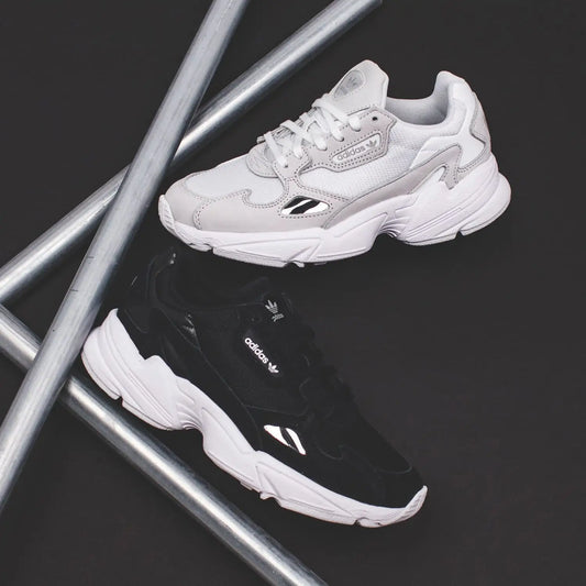 Adidas Originals Falcon W Women Black/White - (B28129/B28128)