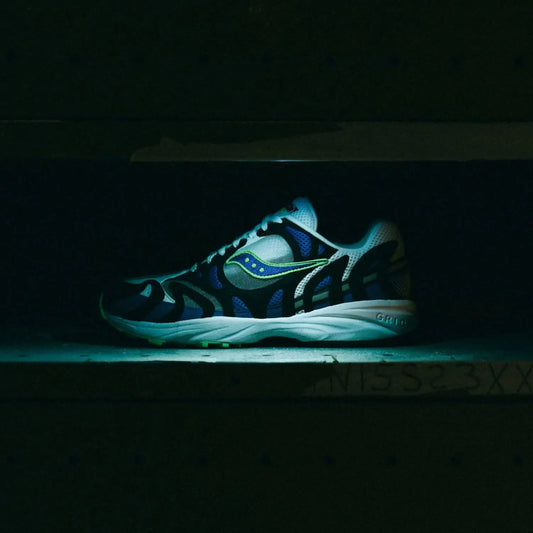 OFF THE GRID: Saucony GRID Azura 2000