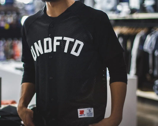 Undefeated Spring/Summer 2016 apparel now available!