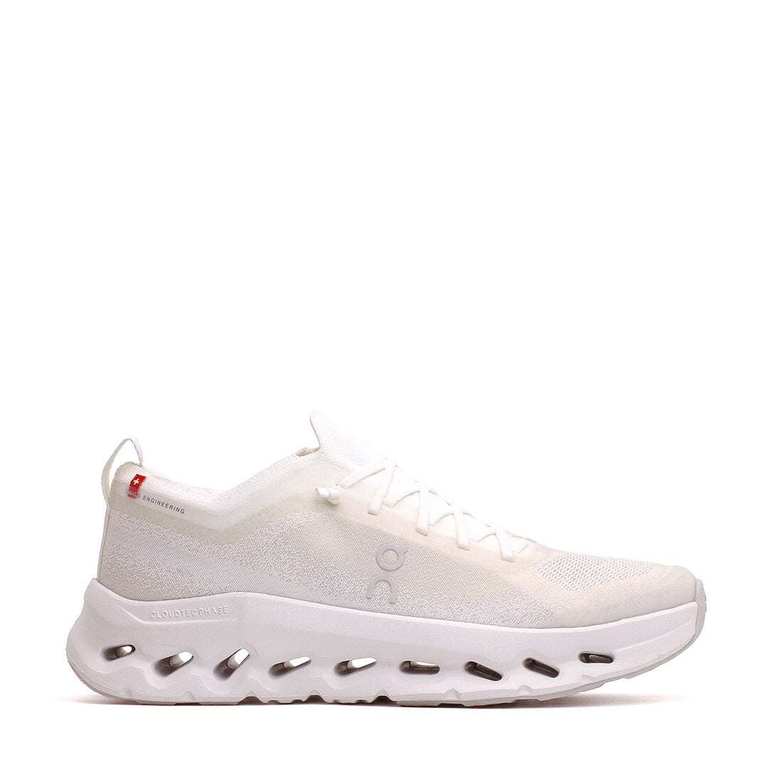 ON Women Cloudtilt Moon Zendaya White Frost 3WF30420664