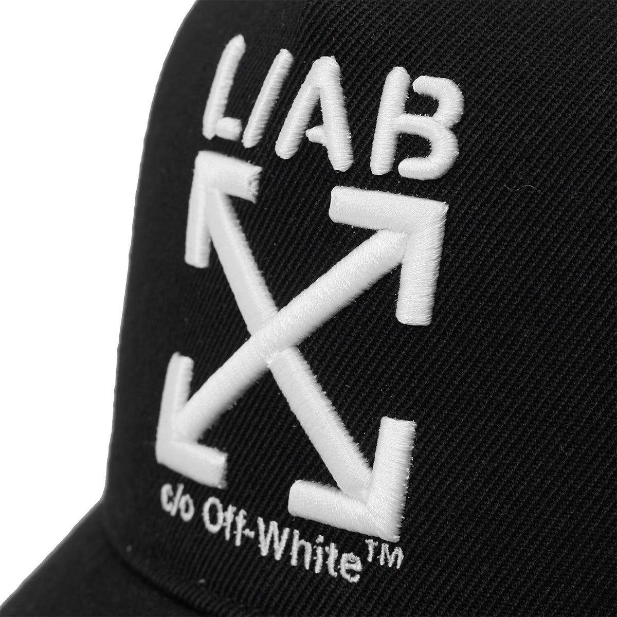 L/AB c/o Off-White Clamp Arrows Curved Brim Trucker Cap Black